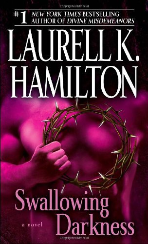 Cover for Laurell K. Hamilton · Swallowing Darkness: a Novel (Merry Gentry) (Taschenbuch) [Reprint edition] (2009)