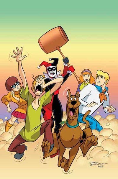 Cover for Sholly Fisch · Scooby-Doo Team-Up Vol. 4 (Paperback Book) (2017)