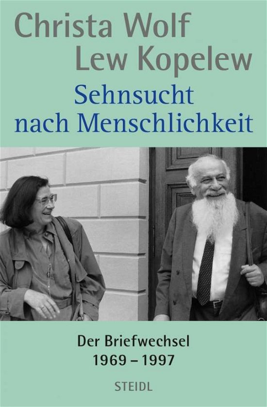 Cover for Wolf · Sehnsucht nach Menschlichkeit (Buch)
