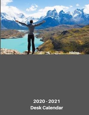 Cover for 8333 Publishing · Hiking 2020 - 2021 Desk Calendar (Paperback Book) (2020)