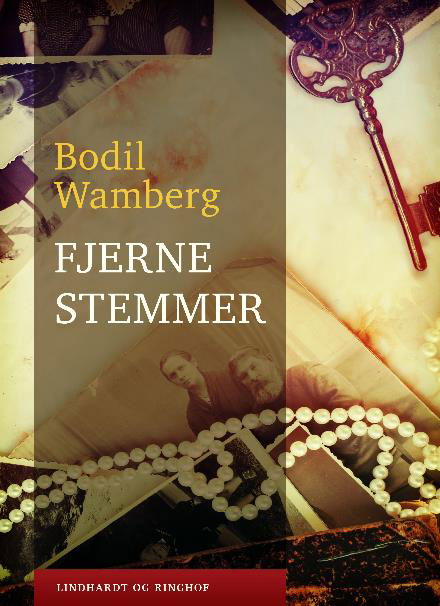 Cover for Bodil Wamberg · Fjerne stemmer (Sewn Spine Book) [1. Painos] (2017)