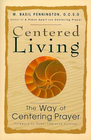 Cover for Basil Pennington · Centered Living (Paperback Book) (1999)