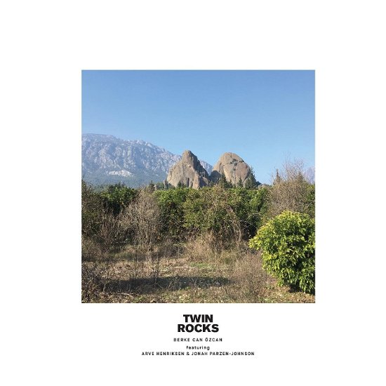 Cover for Berke, Arve Henriksen, Jonah Parzen-Johnson Can Ozcan · Twin Rocks (LP) (2023)