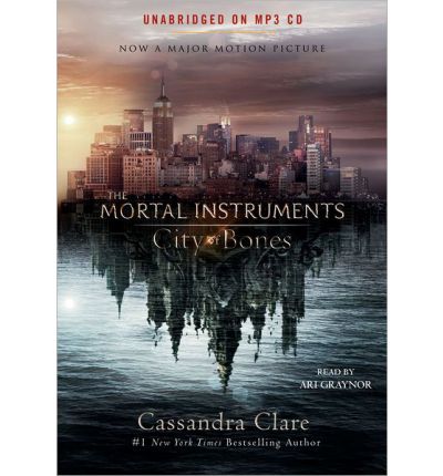 Cover for Cassandra Clare · City of Bones: Movie Tie-in (The Mortal Instruments) (MP3-CD) [Unabridged edition] (2013)