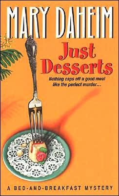 Cover for Mary Daheim · Just Desserts (Pocketbok) (2018)