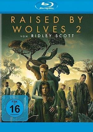 Cover for Raised By Wolves.02,bd (Blu-ray)