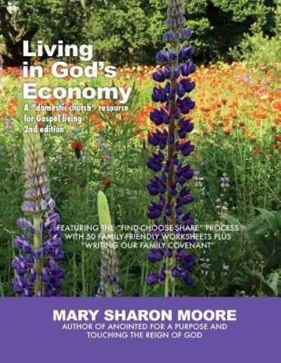 Cover for Mary Sharon Moore · Living in God's Economy (Paperback Bog) (2015)