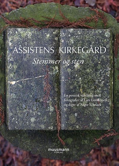 Cover for Lars Gundersen &amp; Asger Schnack · Assistens Kirkegård (Sewn Spine Book) [1º edição] (2022)