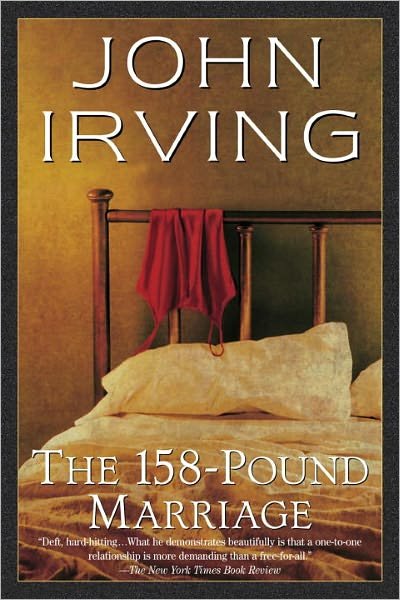 Cover for John Irving · The 158-pound Marriage (Ballantine Reader's Circle) (Pocketbok) [Reprint edition] (1997)
