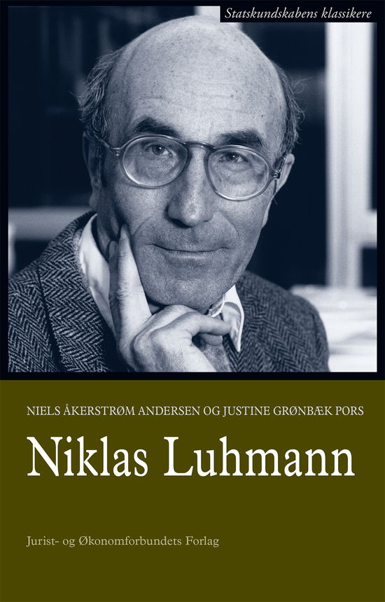 Cover for Justine Grønbæk Pors &amp; Niels Åkerstrøm Andersen · Niklas Luhmann (Sewn Spine Book) [1st edition] (2017)