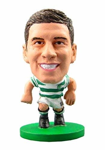 Soccerstarz  Celtic Gary Hooper  Home Kit legend Figures (MERCH)
