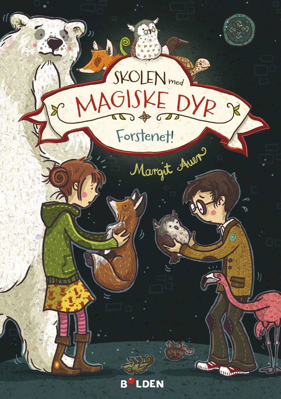 Cover for Margit Auer · Skolen med magiske dyr: Skolen med magiske dyr 9: Forstenet! (Hæftet bog) [1. udgave] (2020)