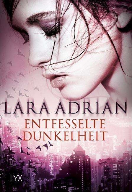 Cover for Adrian · Entfesselte Dunkelheit (Bog)