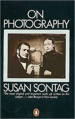 On Photography - Susan Sontag - Books - Penguin Books Ltd - 9780140053975 - September 27, 1979