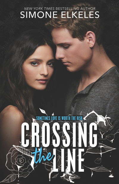 Cover for Simone Elkeles · Crossing the Line (Paperback Book) (2019)