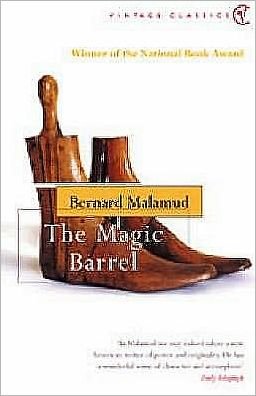 Cover for Bernard Malamud · The Magic Barrel (Paperback Book) (2002)
