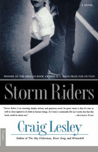 Cover for Craig Lesley · Storm Riders: a Novel (Paperback Bog) [1st edition] (2001)