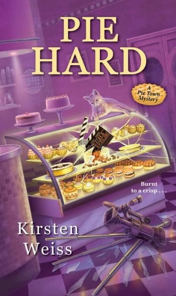 Cover for Kirsten Weiss · Pie Hard - A Pie Town Mystery (Paperback Book) (2019)