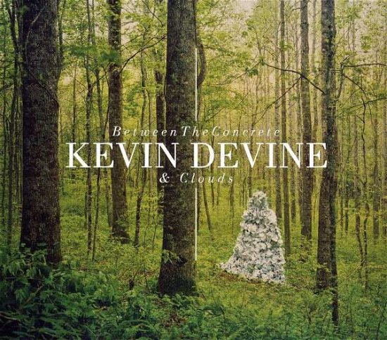 Between the Concrete & Clouds - Kevin Devine - Muzyka - BIG SCARY MONSTERS - 5060109096989 - 1 listopada 2011