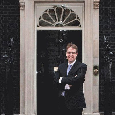 Cover for Tim Shipman · Out: How Brexit Got Done and the Tories Were Undone (Paperback Book) (2025)