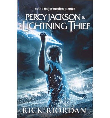 Percy Jackson and the Lightning Thief - Film Tie-in (Book 1 of Percy Jackson) - Percy Jackson and The Olympians - Rick Riordan - Livros - Penguin Random House Children's UK - 9780141329994 - 7 de janeiro de 2010