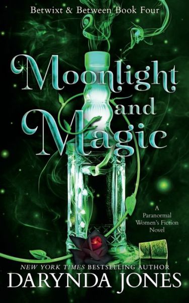 Cover for Darynda Jones · Moonlight and Magic (Taschenbuch) (2022)